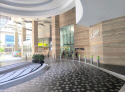 Sbf Center (D1), Office #474593811